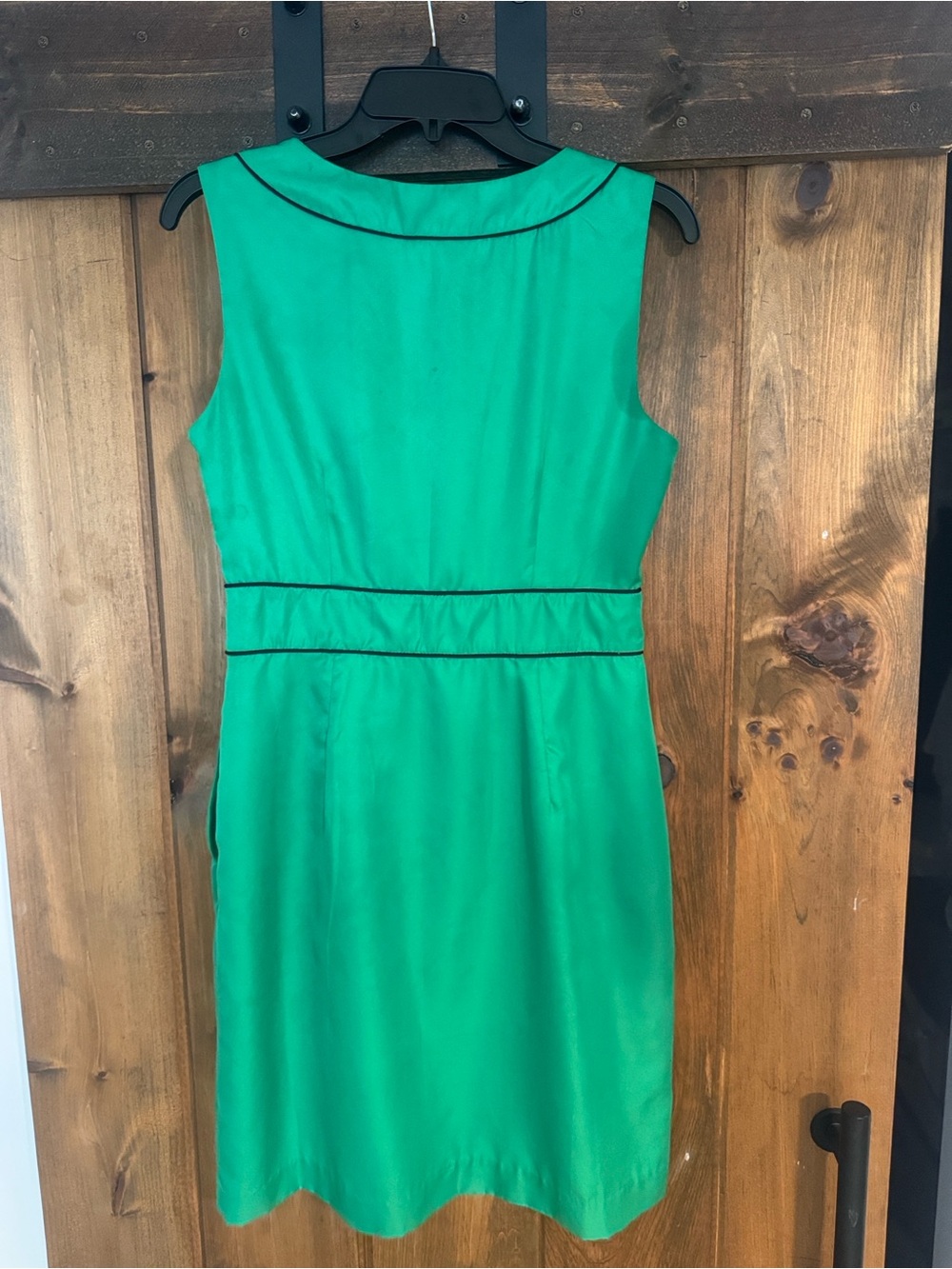 Banana Republic Emerald Green Sleeveless V-Neck Sheath Dress - Picture 2 of 2